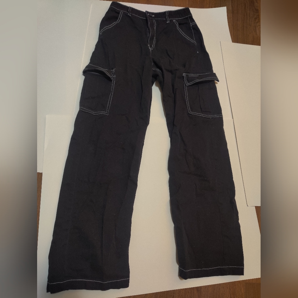 Black Wide Leg Cargo Pants with White Stitching